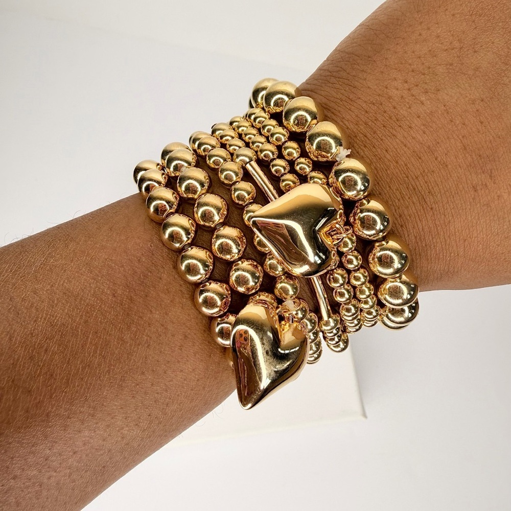 Gold Heart Beaded Bracelet Stack